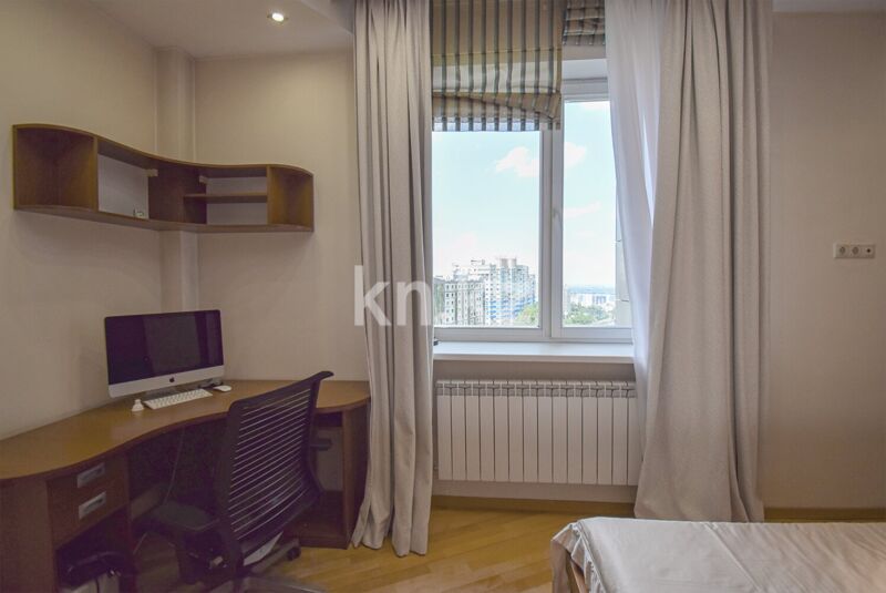 Продажа 4-комнатной квартиры, 241 м² - Продажа четырехкомнатных квартир в Медеуском р-не Алматы фото 34 из 40