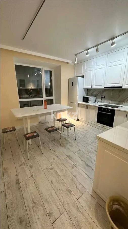 Продажа 3-комнатной квартиры, 65 м² - Продажа трехкомнатных квартир в Казахстане - страница 8 фото 3 из 5