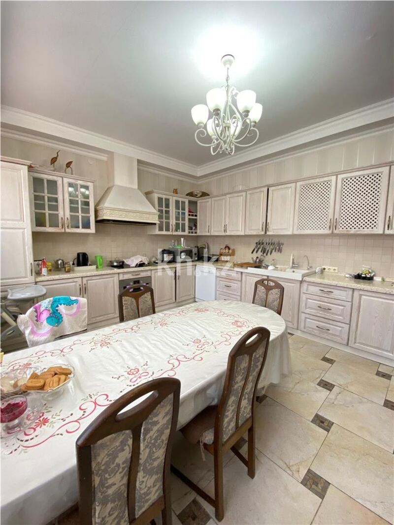 Продажа 7-комнатного дома, 461.1 м² - Продажа домов, коттеджей в Караганде - страница 5 фото 20 из 41