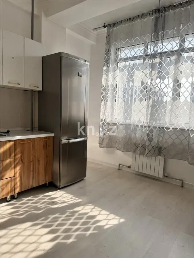 Продажа 1-комнатной квартиры, 37 м² - Продажа квартир в монолитно-каркасном доме в Казахстане - страница 20 фото 2 из 3