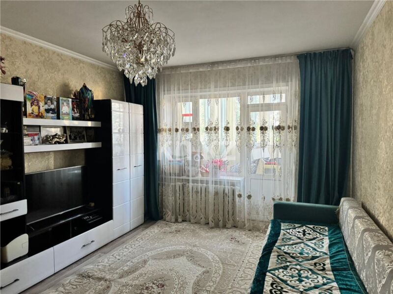 Продажа 3-комнатной квартиры, 80 м² - Продажа квартир в районе Юго-Восток в Караганде фото 1 из 14