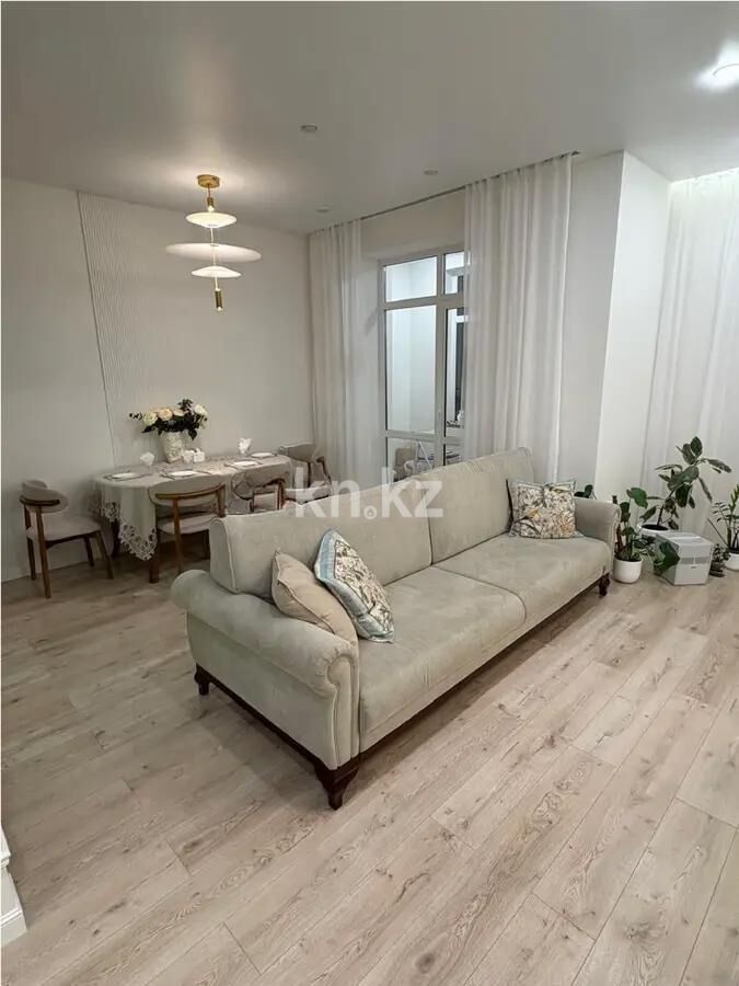 Продажа 3-комнатной квартиры, 88 м² - Продажа трехкомнатных квартир на Юго-Востоке Караганды - страница 18 фото 1 из 6