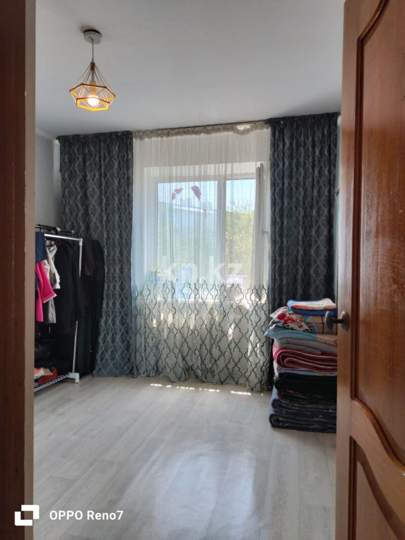 Продажа 4-комнатной квартиры, 70 м² - Продажа четырехкомнатных квартир в кирпичном доме в Казахстане - страница 4 фото 4 из 12