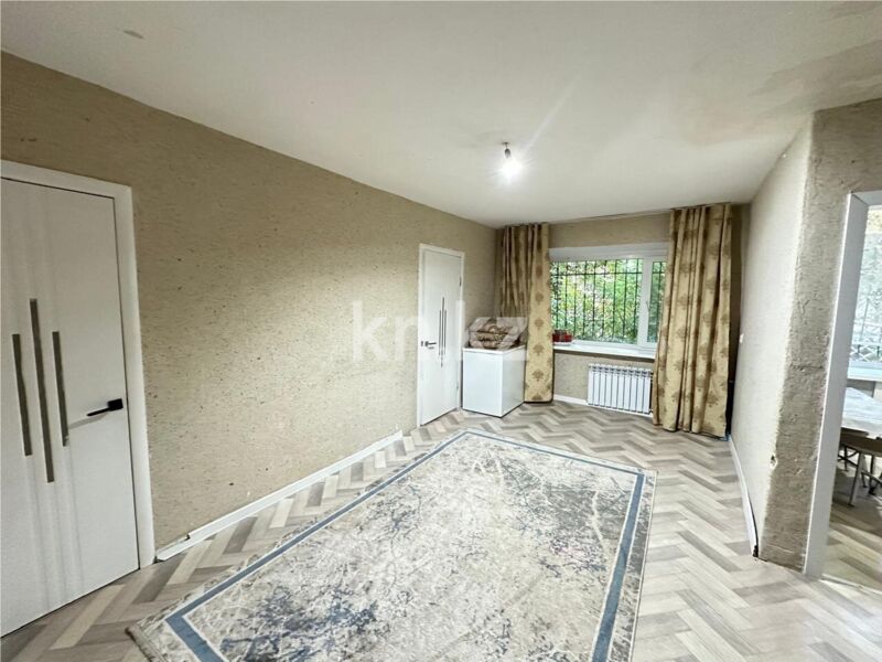 Продажа 2-комнатной квартиры, 41 м² - Продажа двухкомнатных квартир в кирпичном доме в Караганде фото 3 из 18