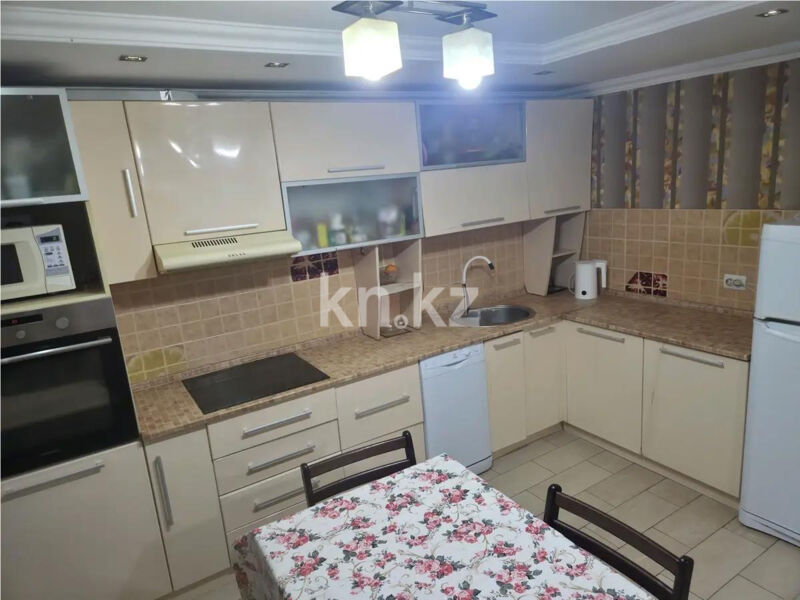 Продажа 4-комнатной квартиры, 83 м² - Продажа четырехкомнатных квартир в кирпичном доме в Караганде - страница 8 фото 5 из 7