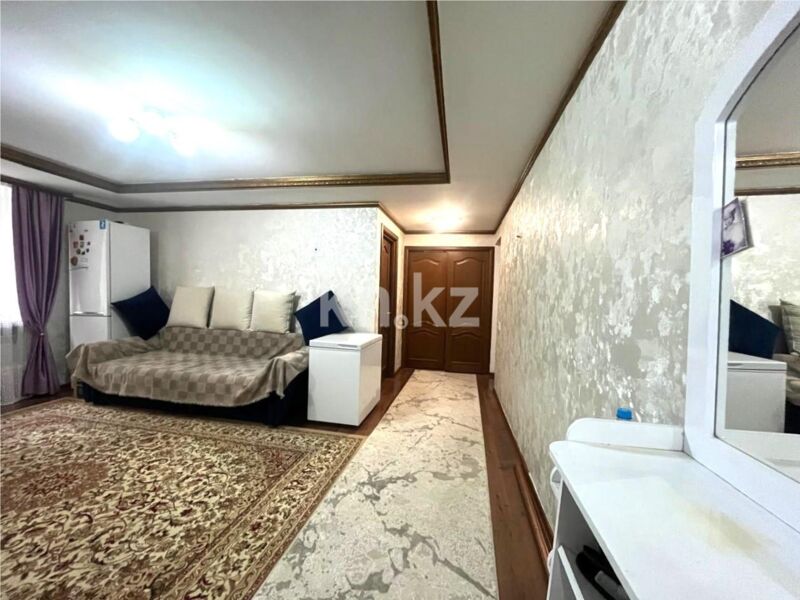 Продажа 3-комнатной квартиры, 56 м² - Продажа трехкомнатных квартир в кирпичном доме в Караганде - страница 16 фото 1 из 14