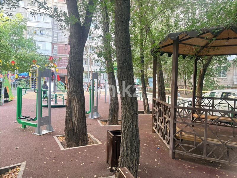 Продажа 2-комнатной квартиры, 52 м² - Продажа двухкомнатных квартир в панельном доме в Караганде - страница 8 фото 27 из 33