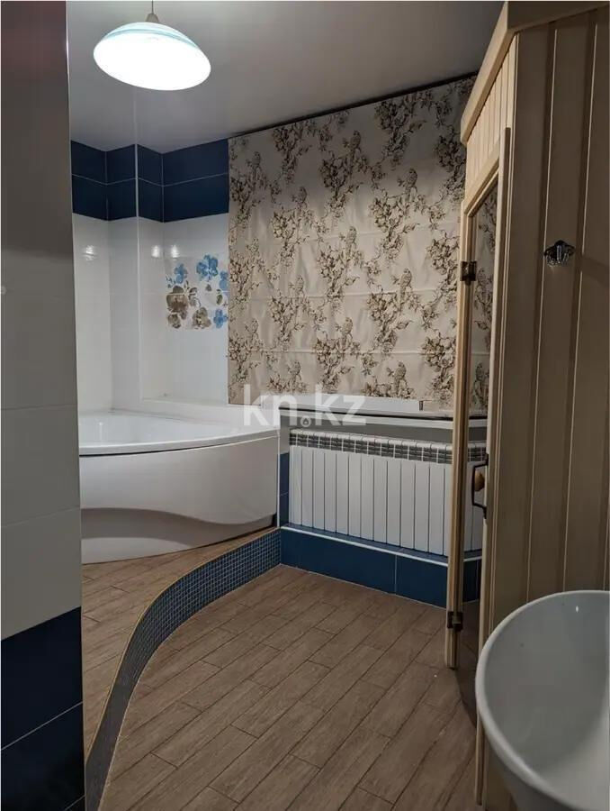 Продажа 5-комнатной квартиры, 140 м² - Продажа пятикомнатных и более квартир в монолитно-каркасном доме в Астане фото 3 из 4