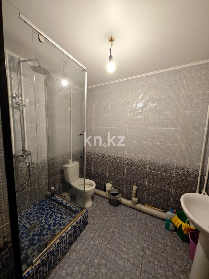 Продажа 7-комнатного дома, 450 м² - Продажа домов, коттеджей в Караганде - страница 2 фото 29 из 39
