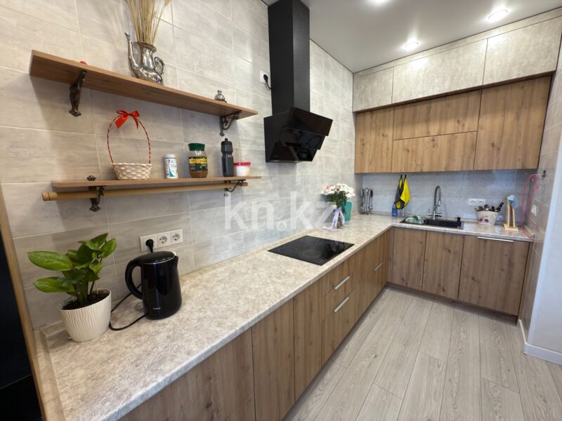 Продажа 3-комнатной квартиры, 87 м² - Продажа квартир в монолитно-каркасном доме в Караганде - страница 4 фото 4 из 34