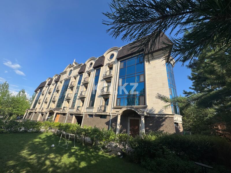 Продажа 4-комнатной квартиры, 171.7 м² - Продажа четырехкомнатных квартир в кирпичном доме в Казахстане фото 1 из 29