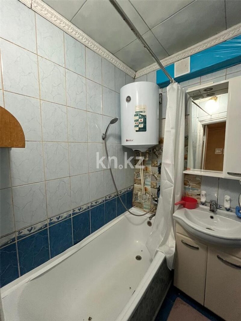 Продажа 3-комнатной квартиры, 60 м² - Продажа трехкомнатных квартир в Майкудуке Караганды - страница 6 фото 9 из 20