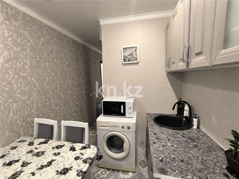 Продажа 4-комнатной квартиры, 76 м² - Продажа квартир в панельном доме в Караганде - страница 3 фото 11 из 17