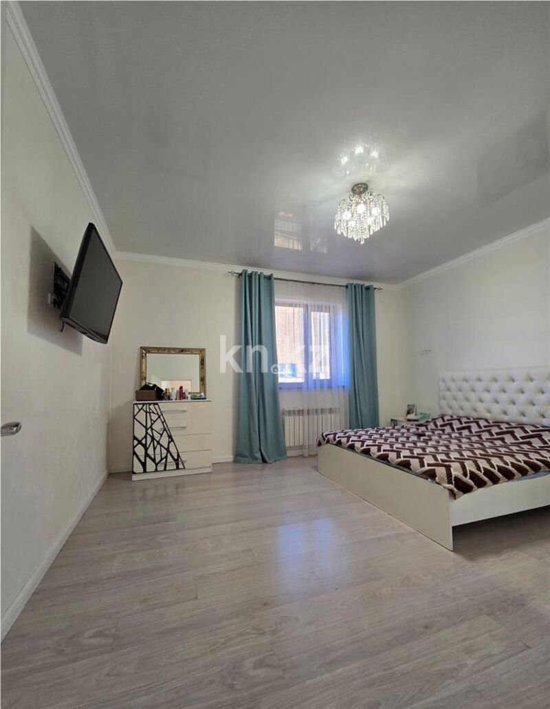 Продажа 7-комнатного дома, 330 м² - Продажа домов, коттеджей в Караганде - страница 5 фото 17 из 51