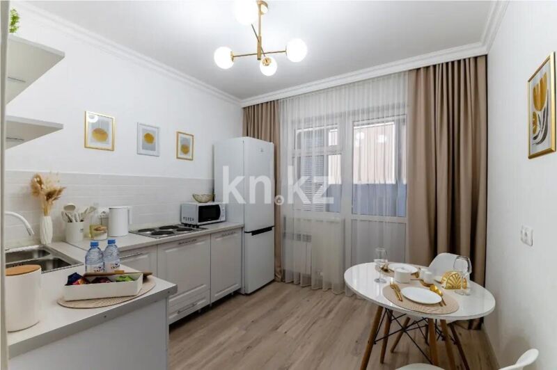 Продажа 1-комнатной квартиры, 40 м² - Продажа квартир от собственников в Астане - страница 24 фото 3 из 6