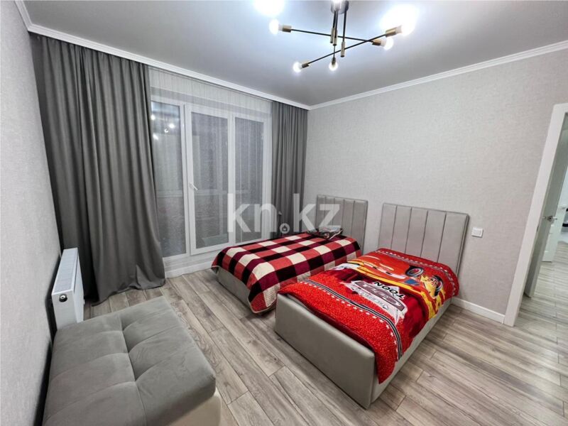 Продажа 3-комнатной квартиры, 83 м² - Продажа трехкомнатных квартир на Юго-Востоке Караганды - страница 19 фото 11 из 26