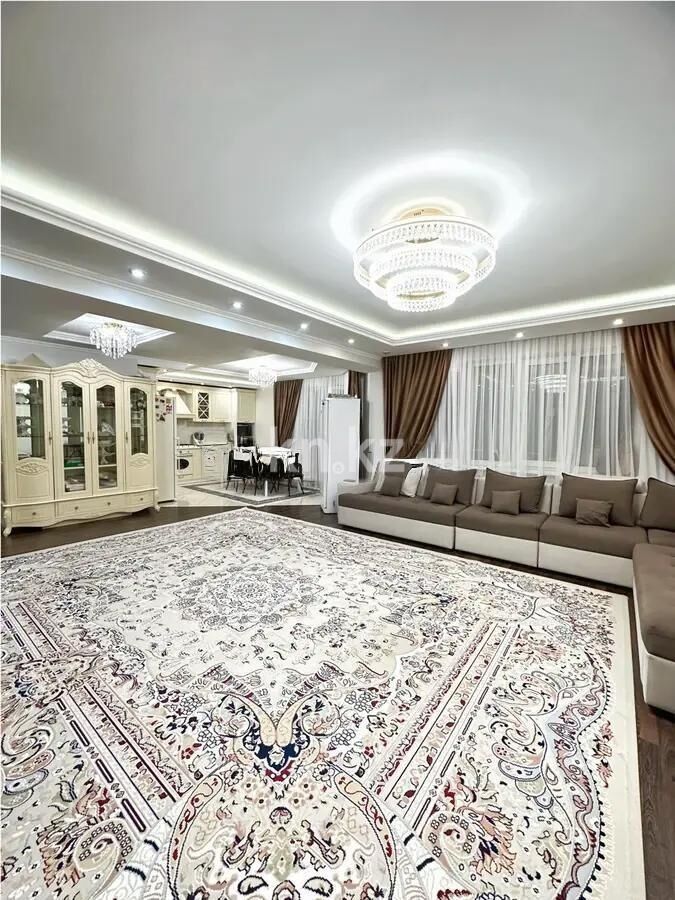 Продажа 4-комнатной квартиры, 140 м² - Продажа четырехкомнатных квартир в Медеуском р-не Алматы фото 1 из 9