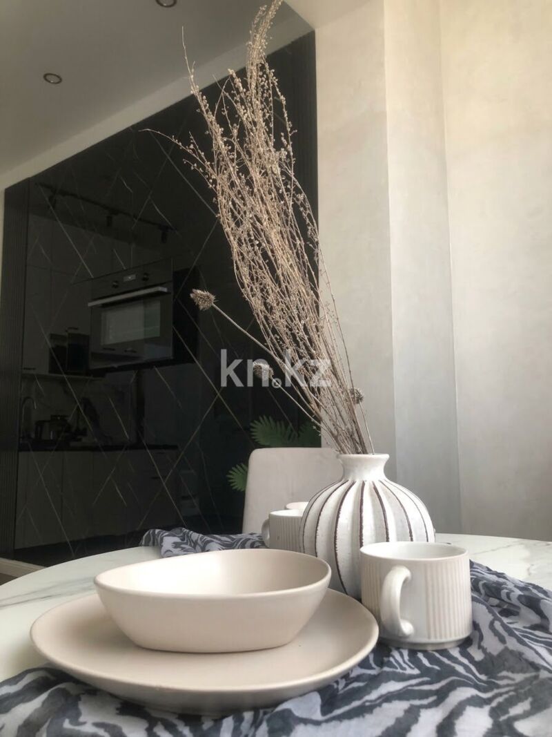 Аренда 2-комнатной квартиры посуточно, 55 м² - Продажа офисных и торговых помещений в Балхаше фото 2 из 16