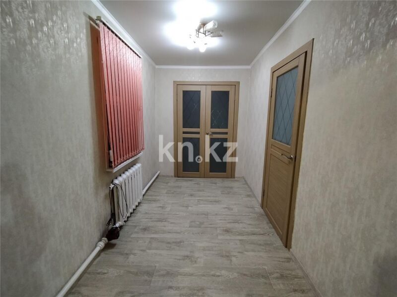 Продажа 4-комнатного дома, 90 м² - Продажа домов, коттеджей в Караганде - страница 7 фото 9 из 17