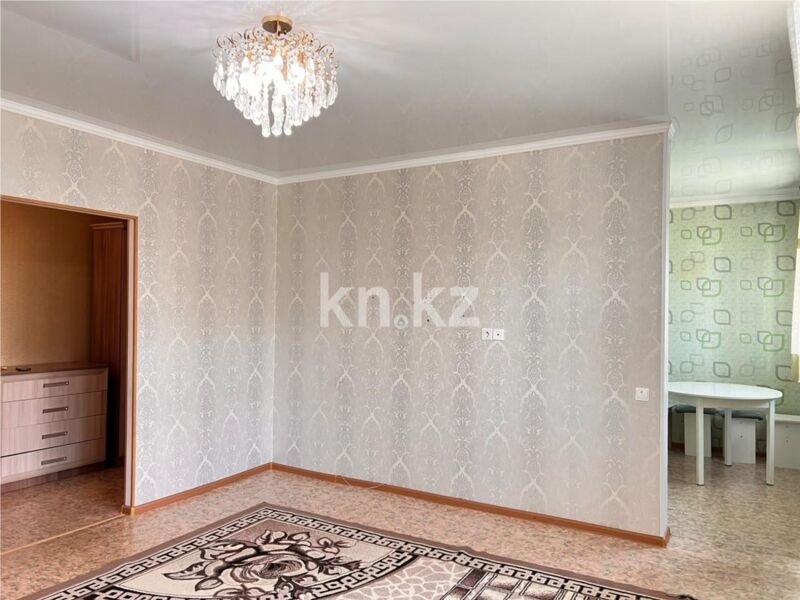 Продажа 4-комнатной квартиры, 77 м² - Продажа четырехкомнатных квартир в панельном доме в Караганде - страница 3 фото 5 из 36