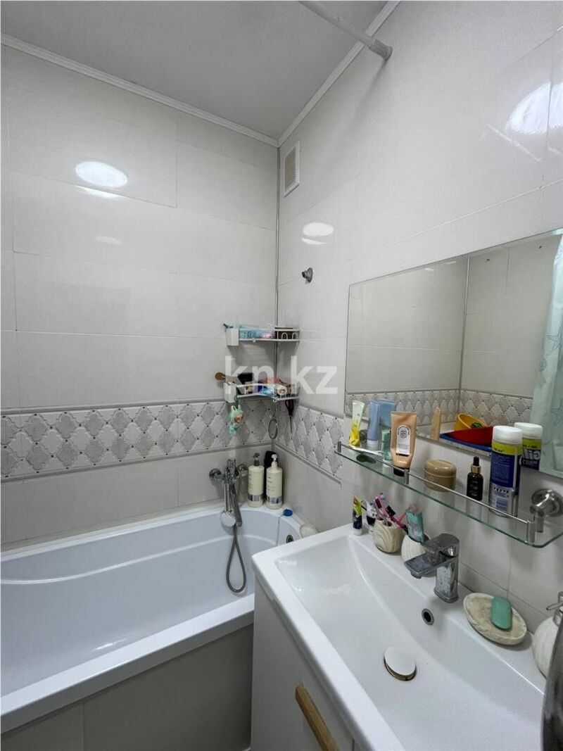 Продажа 2-комнатной квартиры, 54 м² - Продажа офисных и торговых помещений в Жезказгане фото 11 из 22