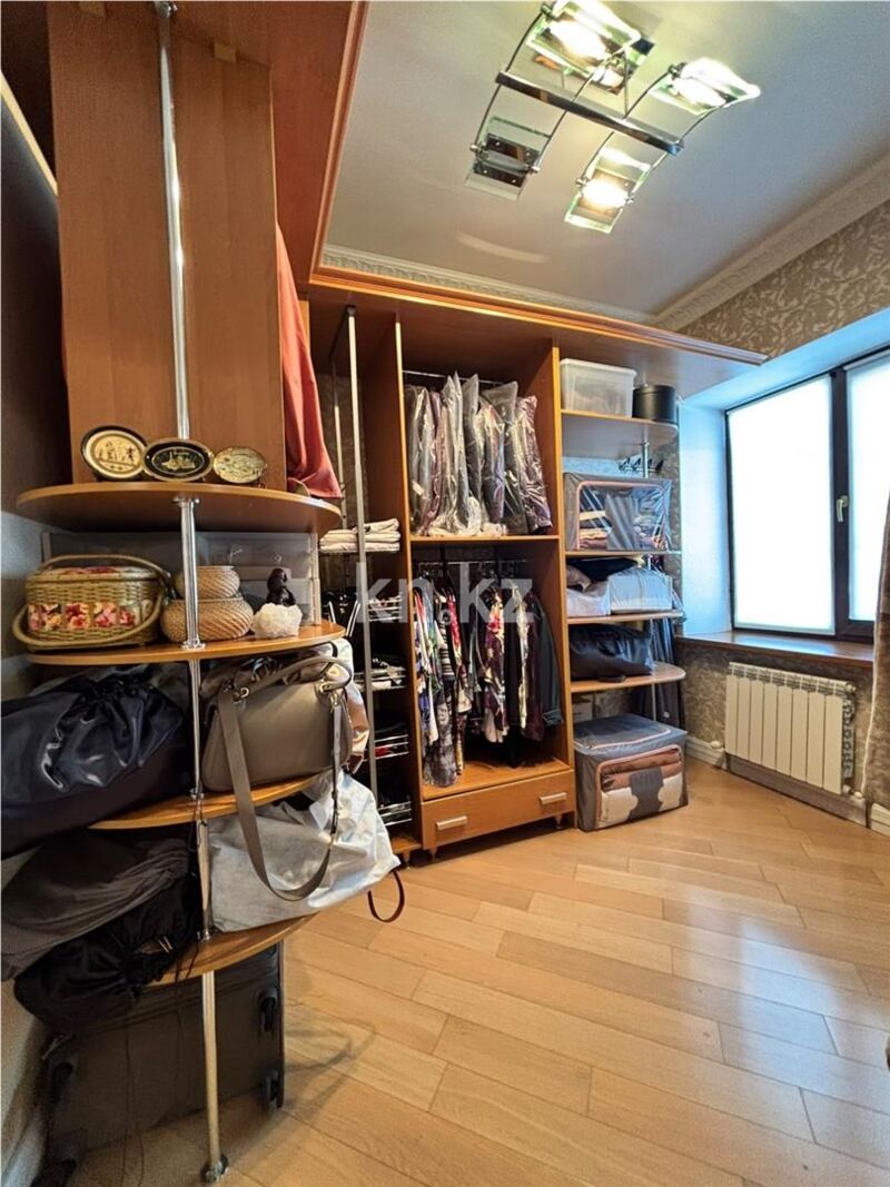 Продажа 9-комнатного дома, 375.7 м² - Продажа домов, коттеджей в Караганде - страница 3 фото 22 из 36