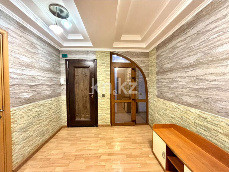 Продажа 4-комнатной квартиры, 101 м² - Продажа четырехкомнатных квартир в Михайловке Караганды фото 19 из 24