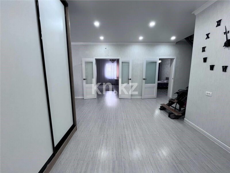 Продажа 4-комнатного дома, 222.9 м² - Продажа домов, коттеджей в Караганде - страница 6 фото 16 из 56