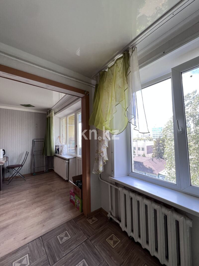 Продажа 3-комнатной квартиры, 62.5 м² - Продажа трехкомнатных квартир в кирпичном доме в Казахстане фото 2 из 13