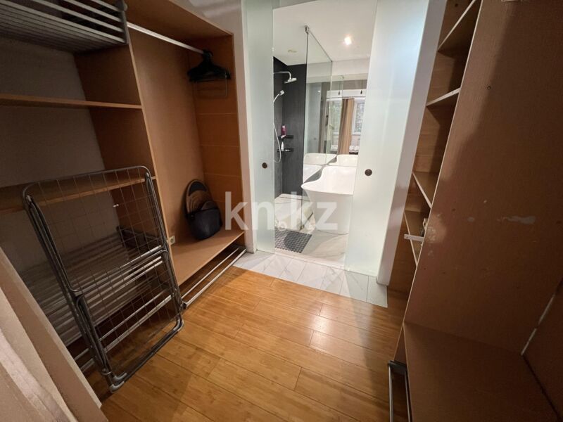 Продажа 3-комнатной квартиры, 80 м² - Продажа трехкомнатных квартир в кирпичном доме в Алматы - страница 6 фото 8 из 16