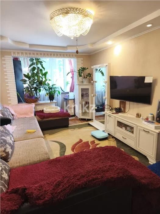 Продажа 3-комнатной квартиры, 62 м² - Продажа трехкомнатных квартир в панельном доме в Казахстане - страница 2 фото 1 из 2