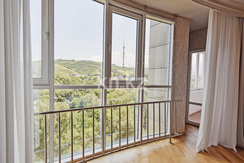Продажа 4-комнатной квартиры, 241 м² - Продажа четырехкомнатных квартир в Медеуском р-не Алматы фото 6 из 40