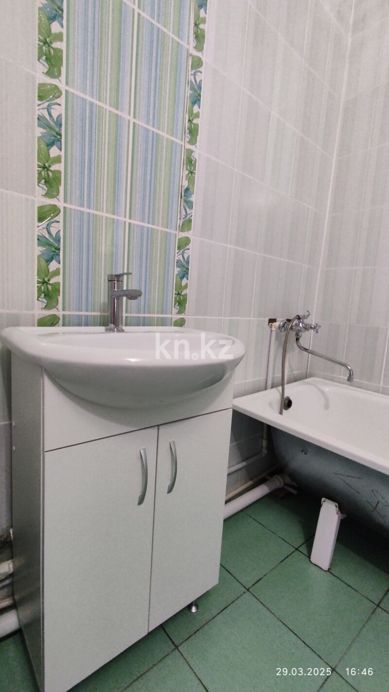 Продажа 3-комнатной квартиры, 82 м² - Продажа квартир в районе Юго-Восток в Караганде фото 5 из 10