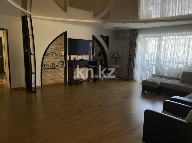 Продажа 6-комнатной квартиры, 220 м² - Продажа квартир в Михайловке Караганды - страница 5 фото 1 из 9