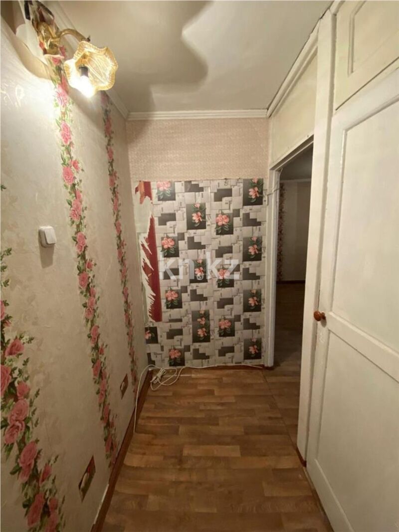 Продажа 1-комнатной квартиры, 33 м² - Продажа однокомнатных квартир в панельном доме в Караганде - страница 9 фото 5 из 9
