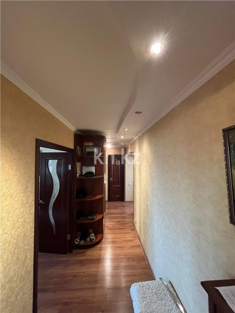 Продажа 4-комнатной квартиры, 72 м² - Продажа четырехкомнатных квартир в кирпичном доме в Караганде - страница 6 фото 13 из 15