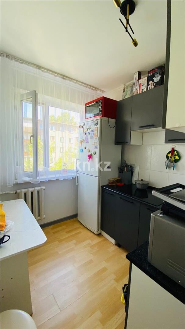 Продажа 3-комнатной квартиры, 47 м² - Продажа трехкомнатных квартир в Майкудуке Караганды - страница 9 фото 6 из 11