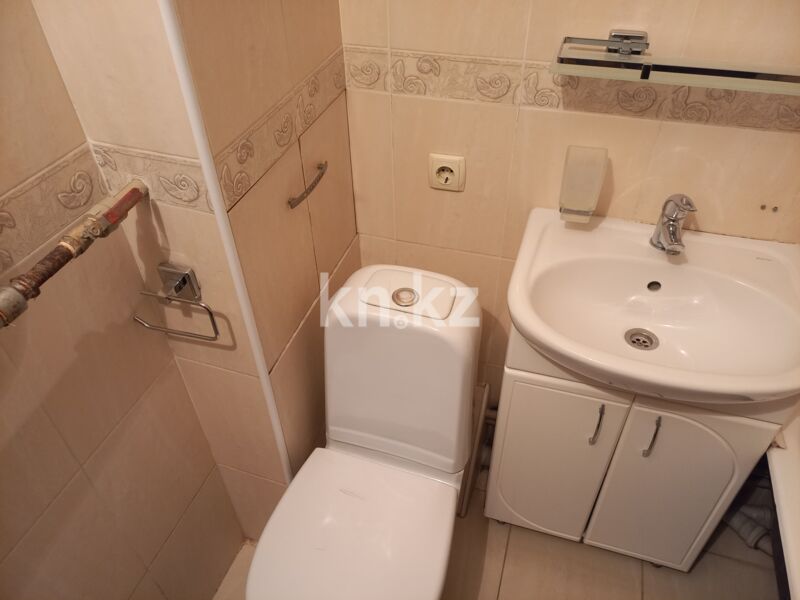 Продажа 2-комнатной квартиры, 45 м² - Продажа двухкомнатных квартир в панельном доме в Казахстане - страница 85 фото 16 из 37