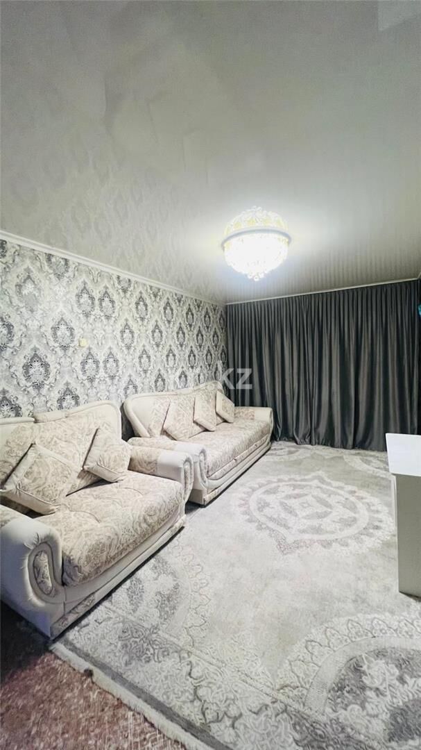 Продажа 2-комнатной квартиры, 45 м² - Продажа двухкомнатных квартир в Майкудуке Караганды - страница 12 фото 1 из 17