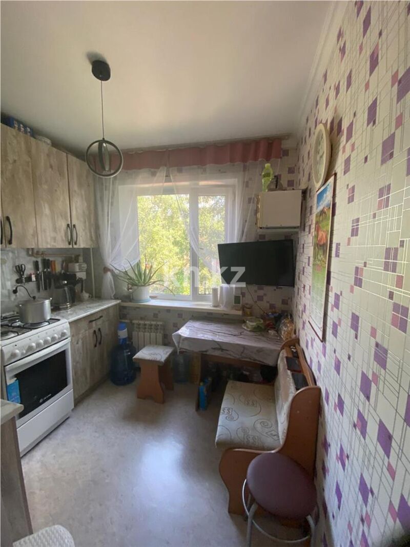 Продажа 2-комнатной квартиры, 46 м² - Продажа двухкомнатных квартир в Майкудуке Караганды - страница 14 фото 7 из 15