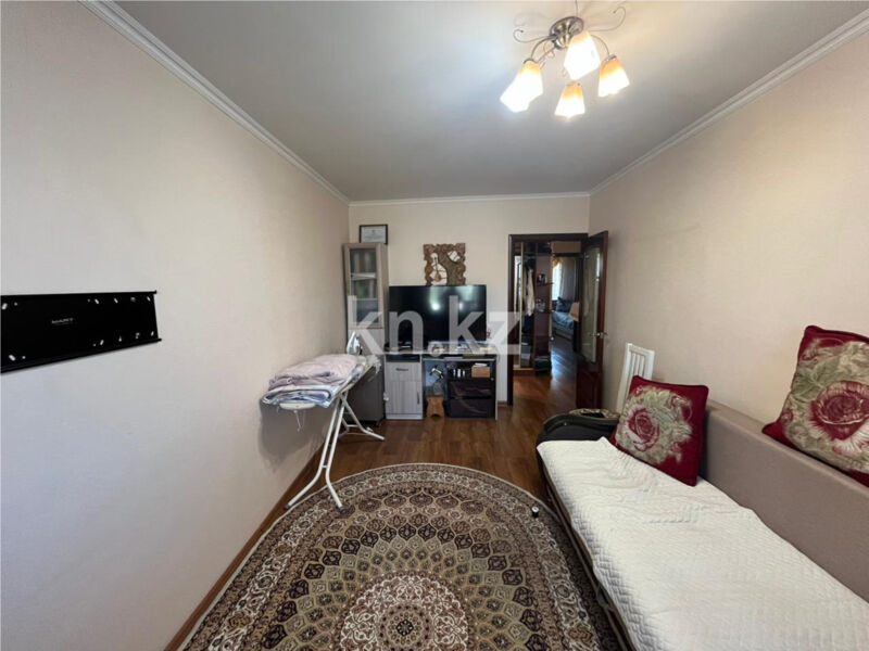 Продажа 4-комнатной квартиры, 72 м² - Продажа четырехкомнатных квартир в кирпичном доме в Караганде - страница 6 фото 4 из 15