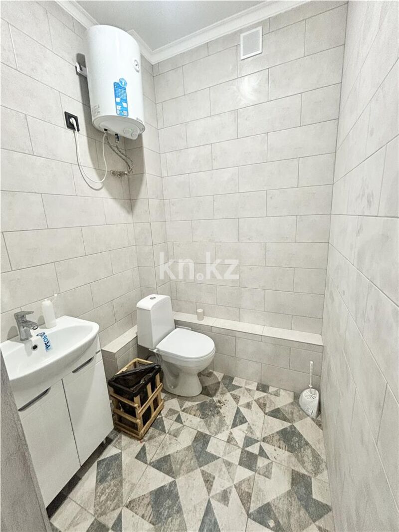 Продажа 1-комнатной квартиры, 44 м² - Продажа однокомнатных квартир на Юго-Востоке Караганды - страница 8 фото 6 из 14