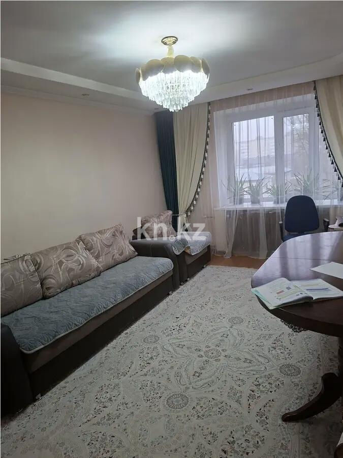 Продажа 4-комнатной квартиры, 77 м² - Продажа четырехкомнатных квартир в кирпичном доме в Караганде - страница 4 фото 1 из 4