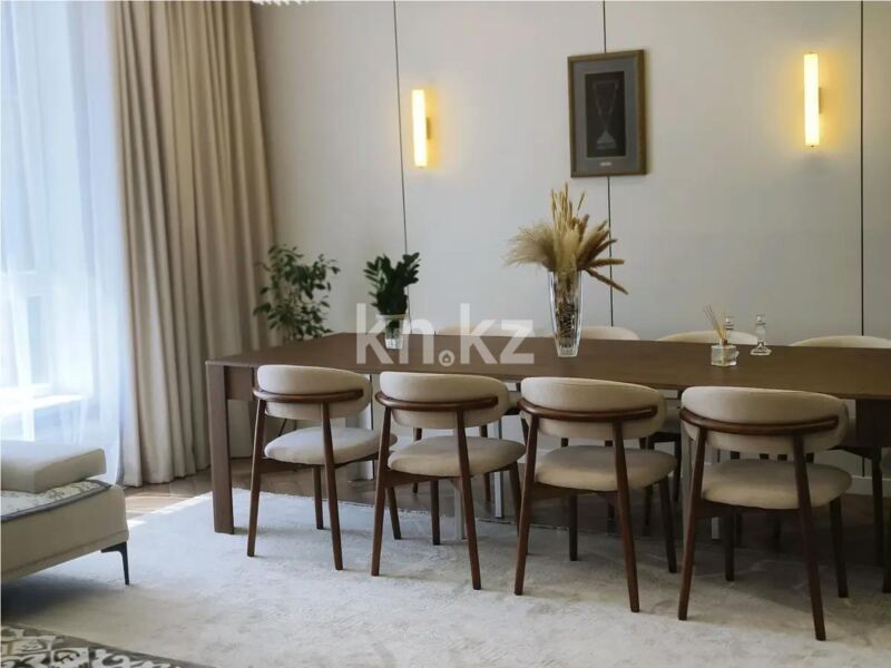 Продажа 4-комнатной квартиры, 146 м² - Продажа четырехкомнатных квартир от собственников в Астане фото 1 из 5