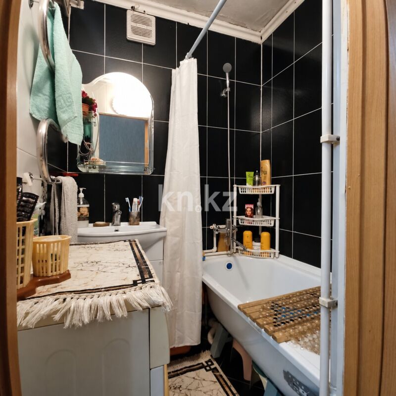 Продажа 4-комнатной квартиры, 61 м² - Продажа квартир в Пришахтинске Караганды фото 10 из 15