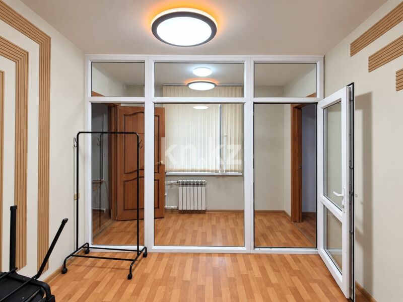 Продажа помещения, 52 м² - Продажа офисных и торговых помещений в Казахстане - страница 5 фото 4 из 11