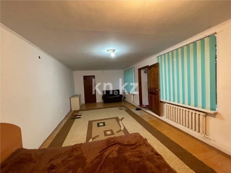 Продажа 5-комнатного дома, 212 м² - Продажа домов, коттеджей в Караганде - страница 2 фото 22 из 28