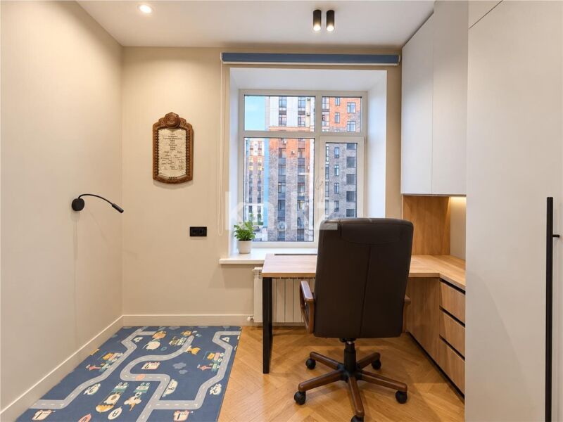 Продажа 4-комнатной квартиры, 125 м² - Продажа квартир на Юго-Востоке Караганды - страница 2 фото 27 из 43