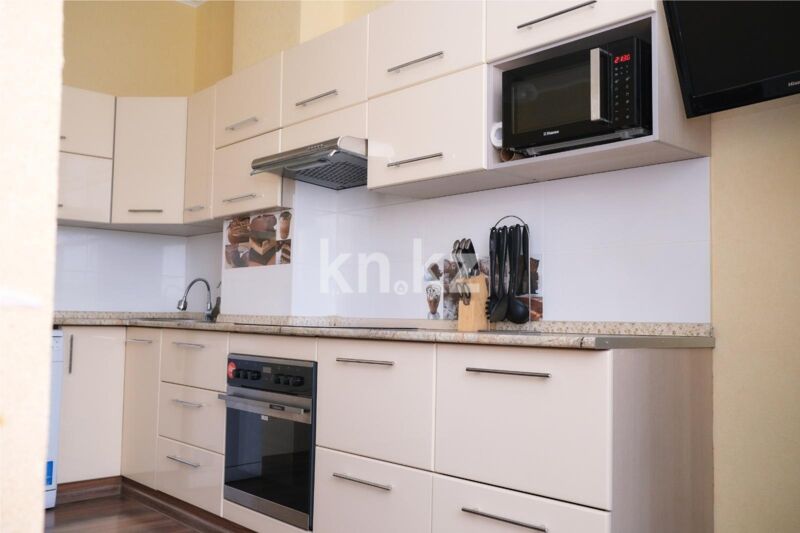 Продажа 3-комнатной квартиры, 158 м² - Продажа трехкомнатных квартир в кирпичном доме в Караганде - страница 14 фото 21 из 35