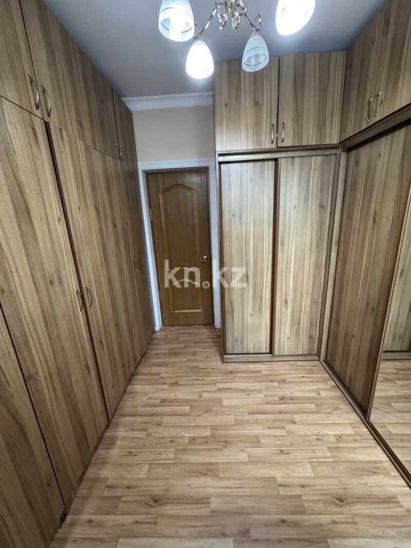 Продажа 6-комнатного дома, 338 м² - Продажа домов, коттеджей в Караганде - страница 7 фото 20 из 31